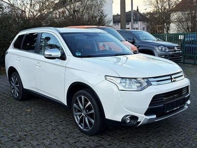 Gebraucht Mitsubishi Outlander Diamant Edition 150 PS (110 kW) 2015 Andere SUV
