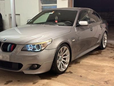 Second-hand BMW 550 M Sport 367 CP (269 kW) 2006 Argintiu Berlinǎ