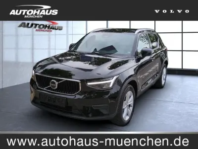 Gebraucht Volvo XC40 Core 163 PS (119 kW) 2024 Onyx black (metallic) SUV