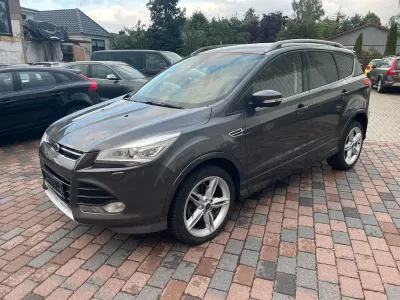 Gebraucht Ford Kuga Individual 179 PS (131 kW) 2016 Magnetic SUV
