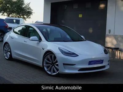 Gebraucht Tesla Model 3 Performance 355 kW (483 PS) 2019 Weiß Limousine