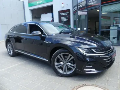 Gebraucht VW Arteon R-line 218 PS (160 kW) 2023 Deep black perleffekt Kombi