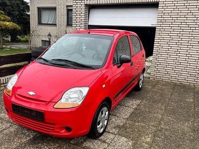 Gebraucht Chevrolet Matiz 52 PS (38 kW) 2009 Rot Kleinwagen
