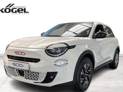 Gebraucht Fiat 600E Red 114 kW (156 PS) 2024 Weiß SUV