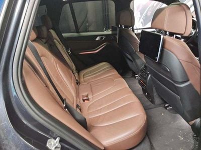 Grau Gebraucht 2021 BMW X5 M Sport SUV | 46.495 € (Guter Preis)