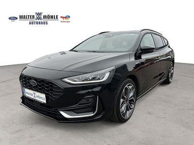 Second-hand Ford Focus ST-Line 125 CP (91 kW) 2022 Negru Berlinǎ