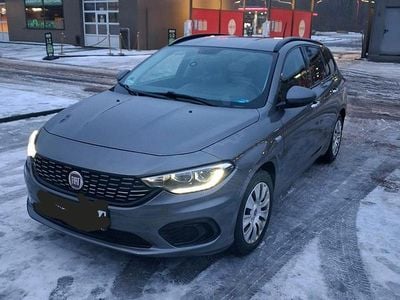 Gebraucht Fiat Tipo 120 PS (88 kW) 2017 Grau Kombi