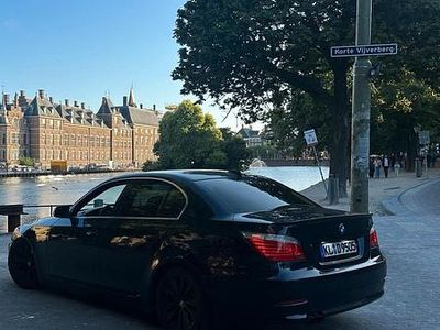 BMW 525