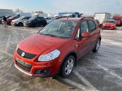 Orange Gebraucht 2010 Suzuki SX4 Club Limousine | 4.450 € (Guter Preis)