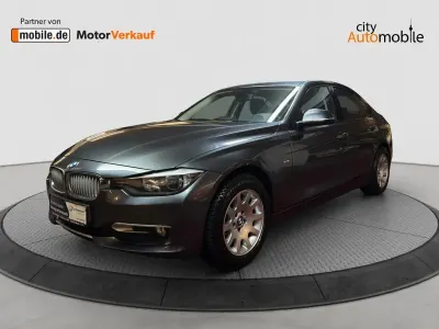 Brugt BMW 318 Comfort Edition 143 HK (105 kW) 2012 Grå Sedan
