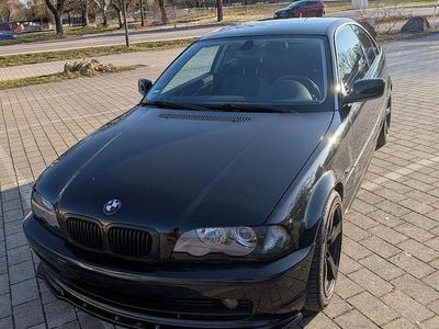 Gebraucht BMW 330 231 PS (169 kW) 2001 Schwarz Coupé