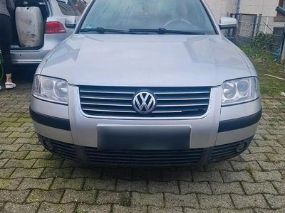 Gebraucht VW Passat 2000 Silber Kombi
