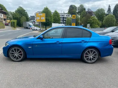 Gebraucht BMW 330 258 PS (189 kW) 2005 Blau Limousine