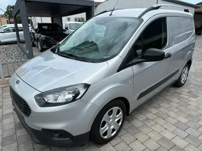 Gebraucht Ford Transit 101 PS (74 kW) 2022 Silber Limousine
