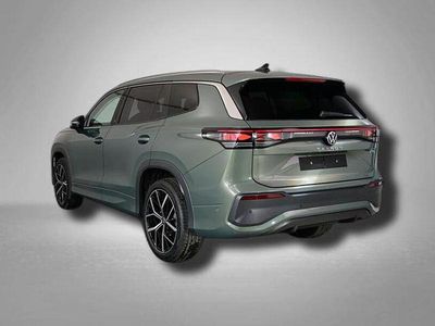 Second-hand VW Tayron Life 150 CP (110 kW) 2025 Verde SUV