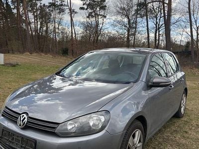 Gebraucht VW Golf VI 122 PS (89 kW) 2009 Grau Kleinwagen