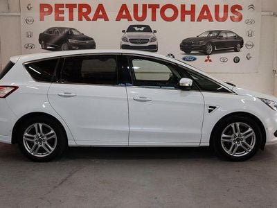 Gebraucht Ford S-MAX Titanium 190 PS (139 kW) 2019 Weiß Van / Kleinbus