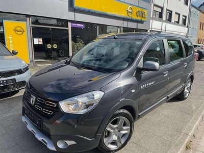 Usata Dacia Lodgy Stepway 116 CV (85 kW) 2022 Grigio Monovolume