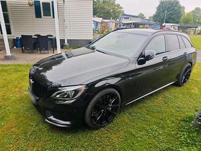 Gebraucht Mercedes C43 AMG AMG 367 PS (269 kW) 2017 Schwarz Kombi