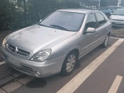 Gebraucht Citroën Xsara 109 PS (80 kW) 2001 Grau Limousine