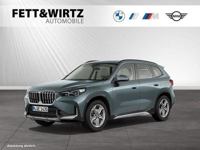 Gebraucht BMW X1 Sport Line 170 PS (125 kW) 2025 Cape york grün metallic SUV