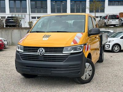 Usata VW Transporter 150 CV (110 kW) 2022 Giallo Furgone