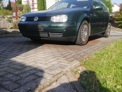 Gebraucht VW Golf IV 125 PS (91 kW) 1998 Grün Kleinwagen
