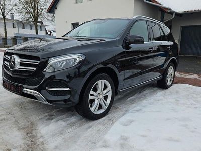 Schwarz Gebraucht 2016 Mercedes GLE250 SUV | 25.999 €
