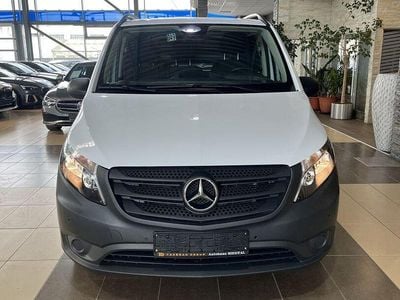 Weiß Gebraucht 2023 Mercedes Vito Van | 26.000 € (Superpreis)
