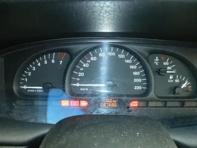 Gebraucht Opel Vectra 116 PS (85 kW) 1998 Blau Limousine