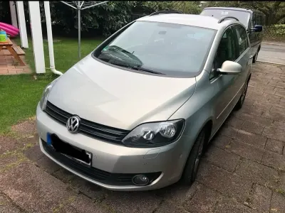 Gebraucht VW Golf Plus Cross 105 PS (77 kW) 2011 Silber Kleinwagen
