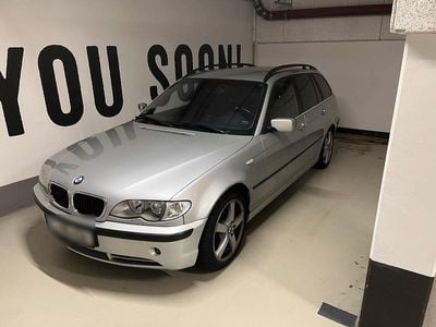 BMW 330
