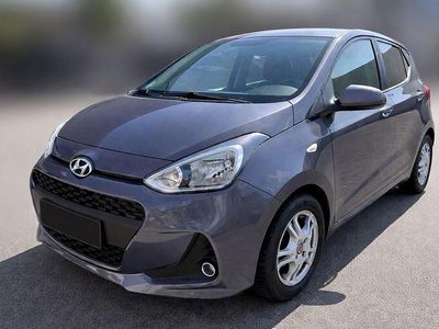 Gebraucht Hyundai i10 YES! 87 PS (63 kW) 2017 Grau Kleinwagen