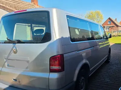 Gebraucht VW Caravelle 131 PS (96 kW) 2006 Silber Van