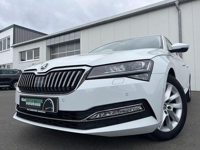 Gebraucht Skoda Superb Style 150 PS (110 kW) 2020 Moonweiss Kombi
