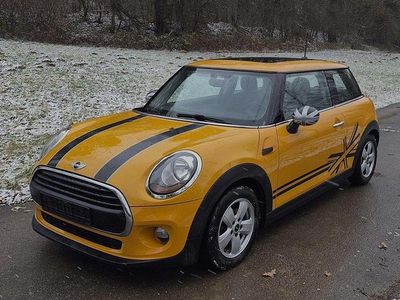 Orange Gebraucht 2017 Mini ONE Kleinwagen | 8.888 € (Guter Preis)