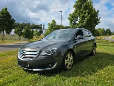 Gebraucht Opel Insignia 163 PS (119 kW) 2014 Grau Kombi