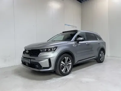 Używany Kia Sorento 179 KM (131 kW) 2021 Szary SUV