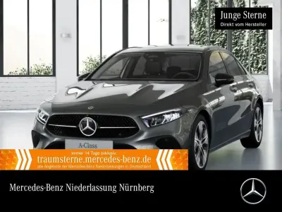 Gebraucht Mercedes A200 Progressive 163 PS (119 kW) 2025 Mountain grau Limousine