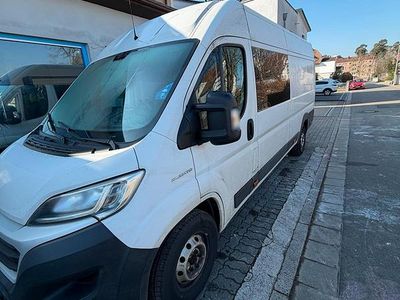 Gebraucht Fiat Ducato 130 PS (95 kW) 2019 Weiß Van