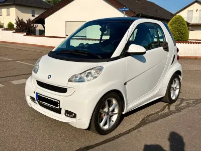 Gebraucht Smart ForTwo Coupé Pulse 71 PS (52 kW) 2011 Weiß Coupé