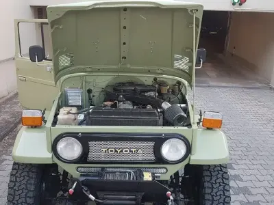 Gebraucht Toyota Land Cruiser 131 PS (96 kW) 1980 Grün SUV