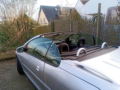 Gebraucht Peugeot 206 CC Quiksilver 109 PS (80 kW) 2005 Silber Cabrio