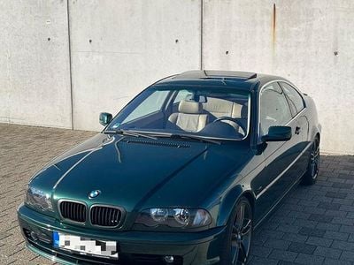 BMW 323