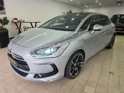 Gebraucht Citroën DS5 Sport Chic 200 PS (147 kW) 2013 Grau Kleinwagen