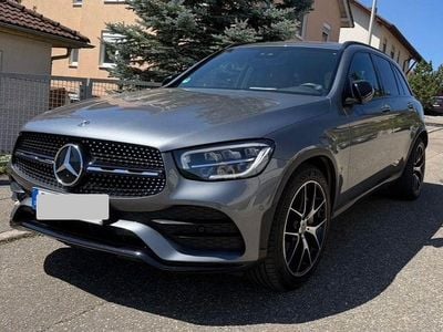 Second-hand Mercedes GLC300 AMG line 258 CP (189 kW) 2020 Gri SUV
