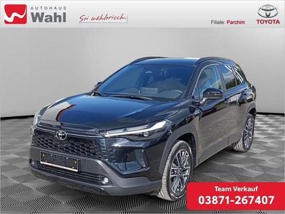 Neu Toyota Corolla Cross 197 PS (144 kW) 2025 Schwarz SUV