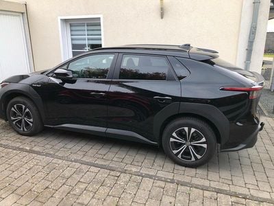 Gebraucht Toyota bZ4X Comfort 150 kW (204 PS) 2023 Schwarz SUV