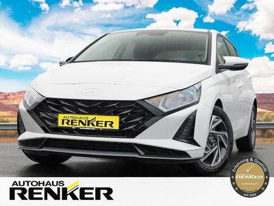 Gebraucht Hyundai i20 Trend 101 PS (74 kW) 2025 Weiß Limousine
