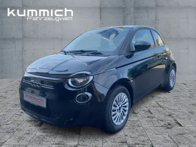 Gebraucht Fiat 500e Action 69 kW (95 PS) 2022 Schwarz Limousine